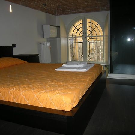 Crocco Hotel Болоня Екстериор снимка