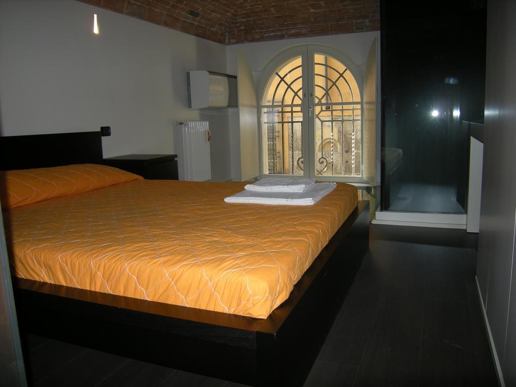 Crocco Hotel Болоня Екстериор снимка