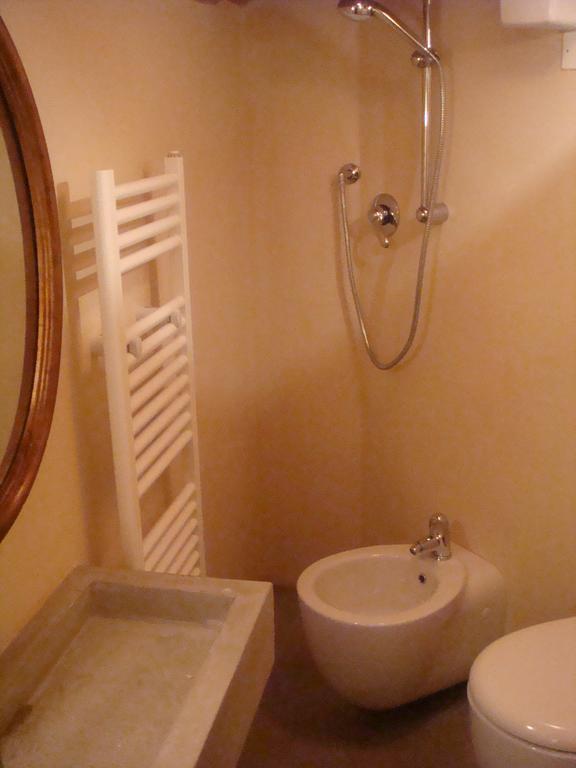 Crocco Hotel Болоня Екстериор снимка